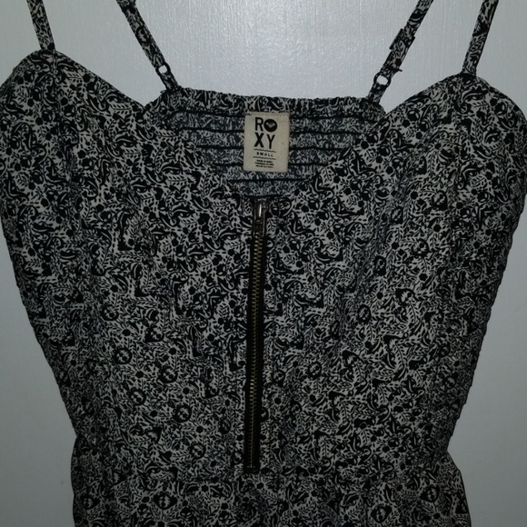 Roxy Dresses & Skirts - White and black print Roxy dress